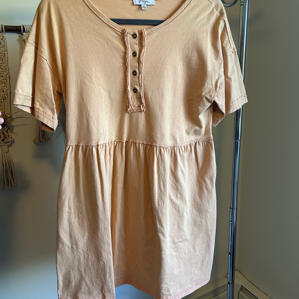 Pale Orange Babydoll dress size L supposed to fit loose